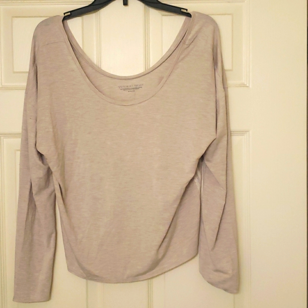 SALE!!🥰 Victoria Secret Long Sleeve Light Weight T-Shirt with Lace On The Side